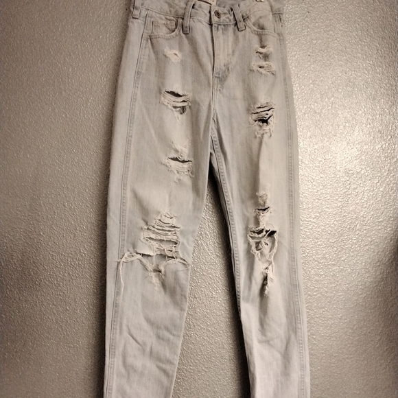 Hollister High Rise Super Skinny Jeans  SIZE 0 - Picture 1 of 3